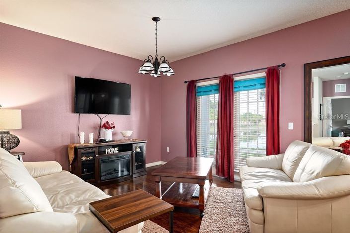 Image No.9-4 Bed Townhouse for sale