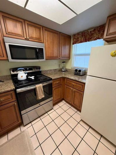 Image No.3-2 Bed Townhouse for sale