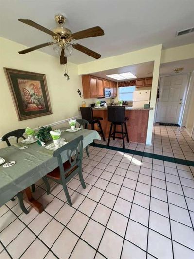 Image No.8-2 Bed Townhouse for sale