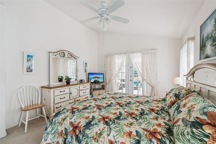 Image No.25-4 Bed House for sale