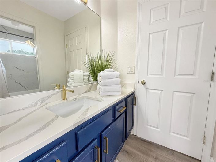 Image No.25-5 Bed House for sale