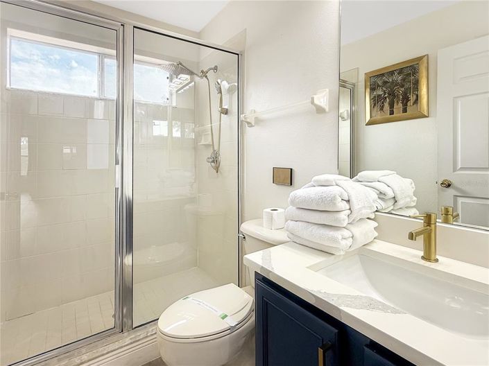 Image No.28-5 Bed House for sale