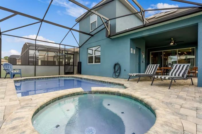 Image No.57-7 Bed House for sale