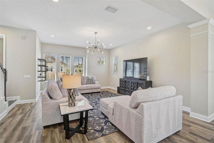 Image No.16-3 Bed House for sale