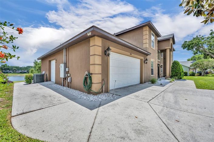 Image No.19-4 Bed House for sale