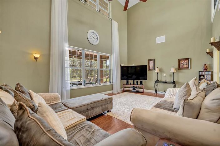 Image No.23-4 Bed House for sale