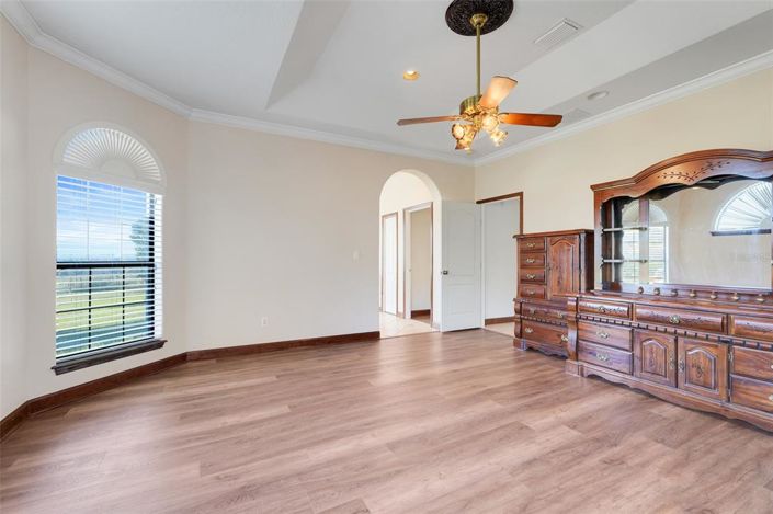 Image No.22-3 Bed House for sale