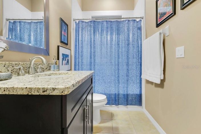 Image No.18-5 Bed House for sale