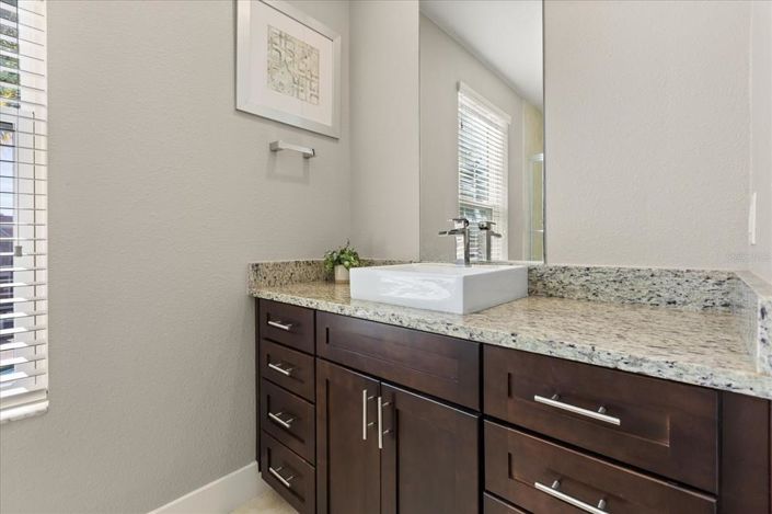 Image No.23-Maison de ville de 4 chambres à vendre à Saint John