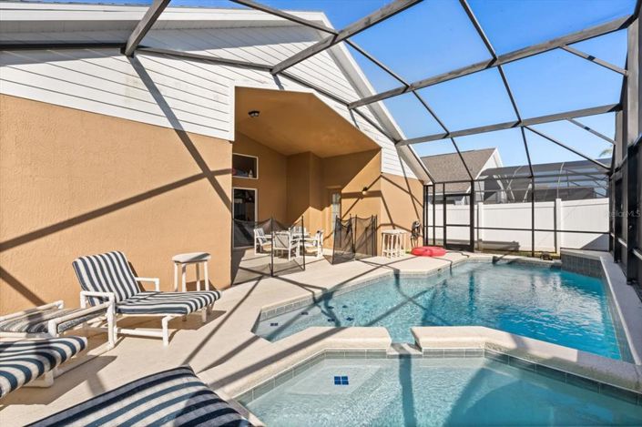 Image No.36-5 Bed House for sale