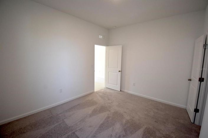 Image No.9-3 Bed House for sale