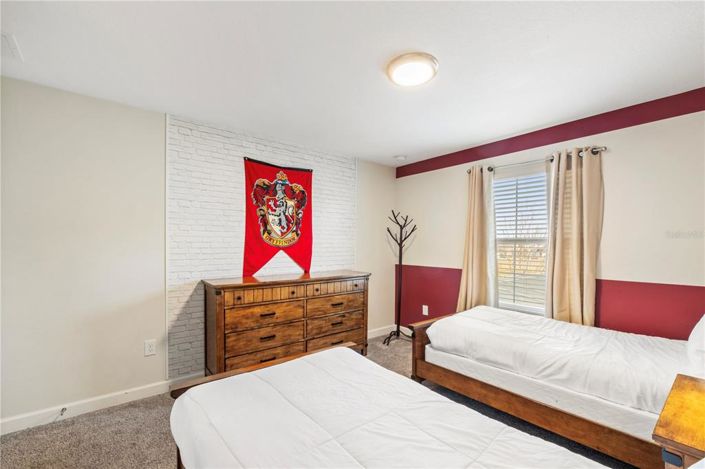 Image No.17-4 Bed Townhouse for sale