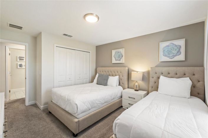 Image No.18-4 Bed Townhouse for sale