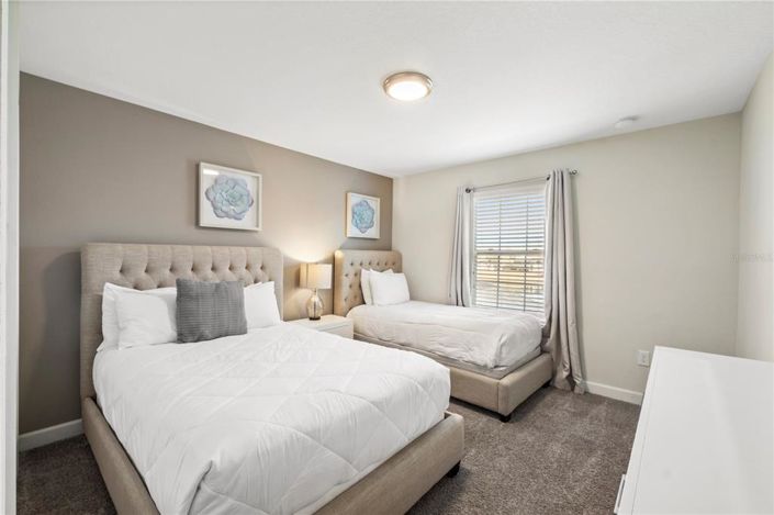 Image No.19-4 Bed Townhouse for sale