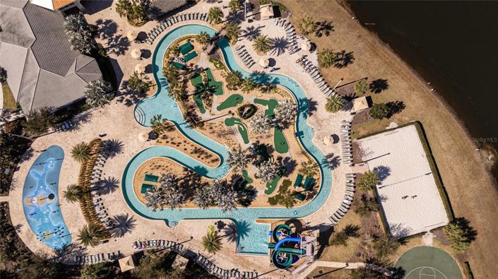 Image No.26-4 Bed Townhouse for sale