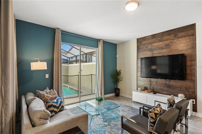 Image No.3-4 Bed Townhouse for sale