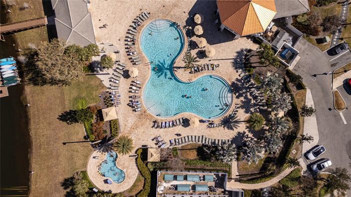 Image No.30-4 Bed Townhouse for sale