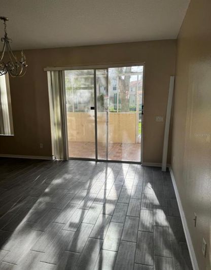 Image No.3-3 Bed Townhouse for sale