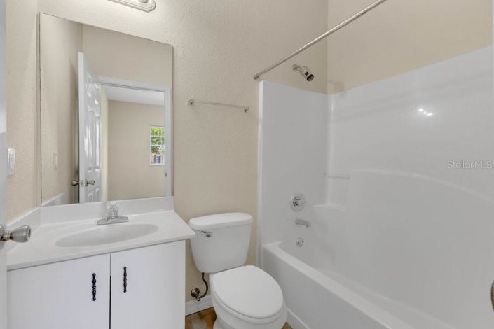 Image No.18-Appartement de 2 chambres à vendre à Saint John