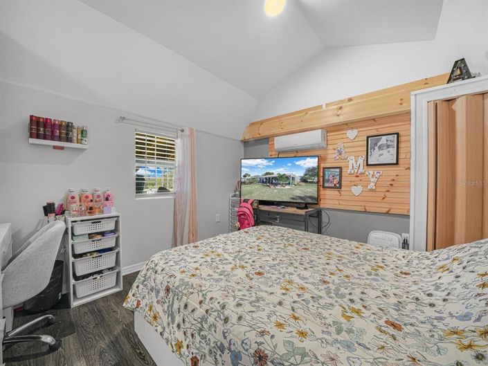 Image No.33-5 Bed House for sale