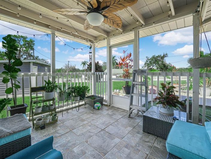 Image No.5-5 Bed House for sale