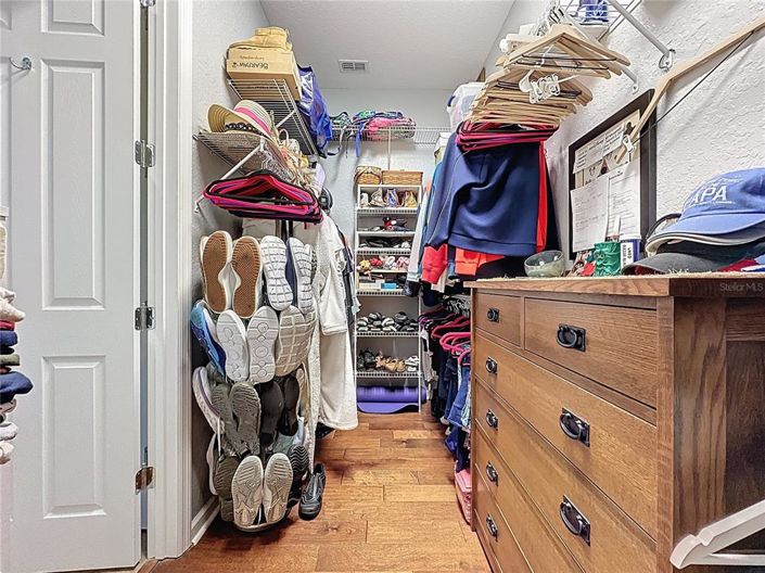 Image No.35-3 Bed House for sale