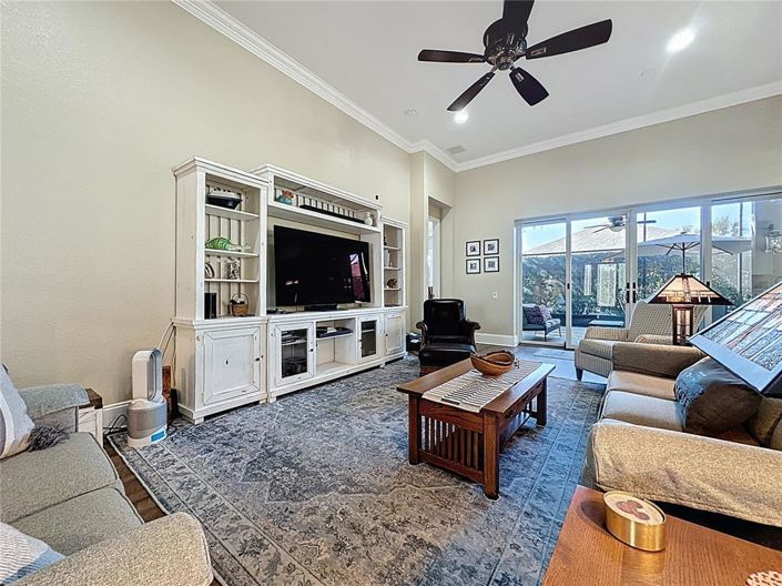 Image No.7-3 Bed House for sale