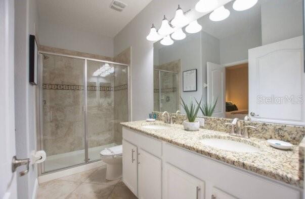 Image No.8-9 Bed House for sale