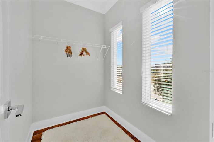 Image No.15-6 Bed House for sale