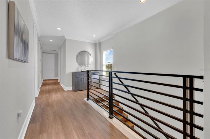 Image No.28-6 Bed House for sale