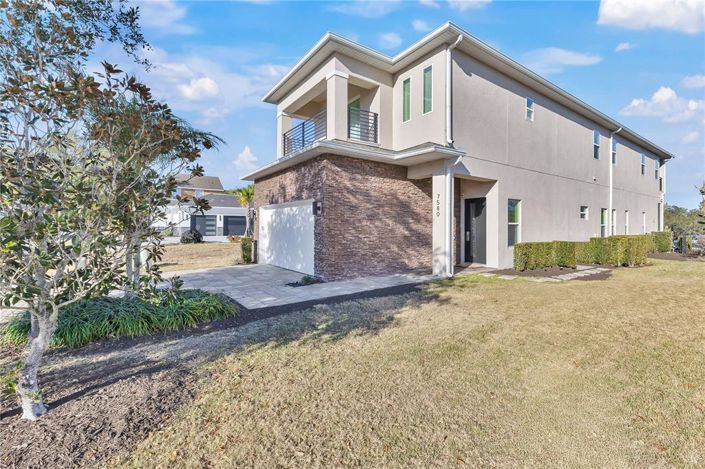 Image No.3-6 Bed House for sale