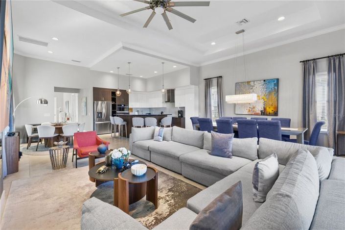 Image No.7-6 Bed House for sale