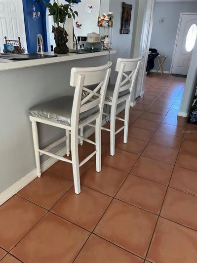 Image No.10-4 Bed House for sale