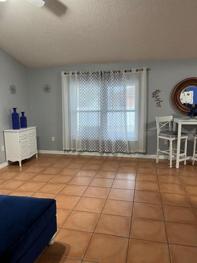 Image No.13-4 Bed House for sale