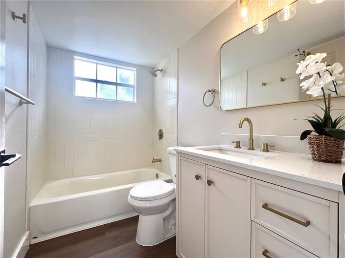 Image No.20-3 Bed Apartment for sale