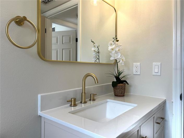 Image No.21-3 Bed Apartment for sale