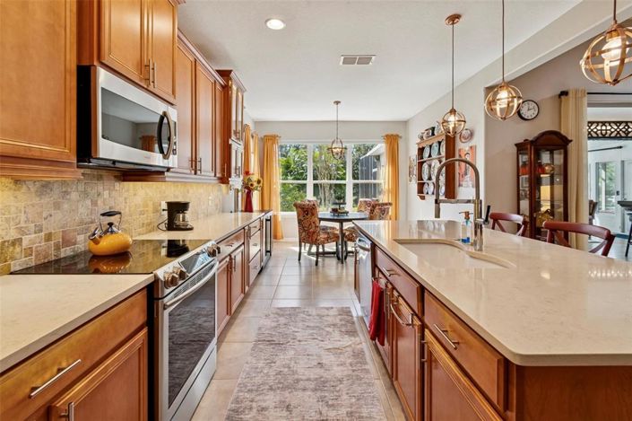 Image No.13-4 Bed House for sale