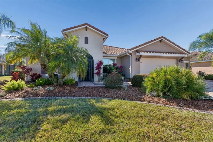 Image No.2-4 Bed House for sale