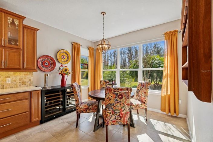 Image No.20-4 Bed House for sale