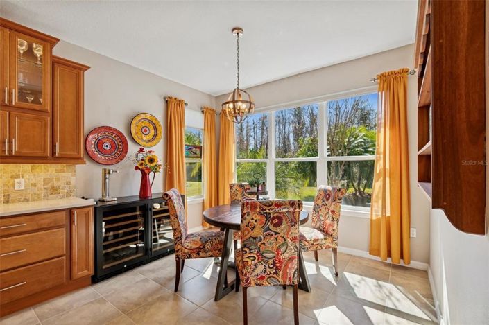 Image No.22-4 Bed House for sale