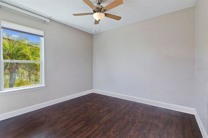 Image No.39-4 Bed House for sale