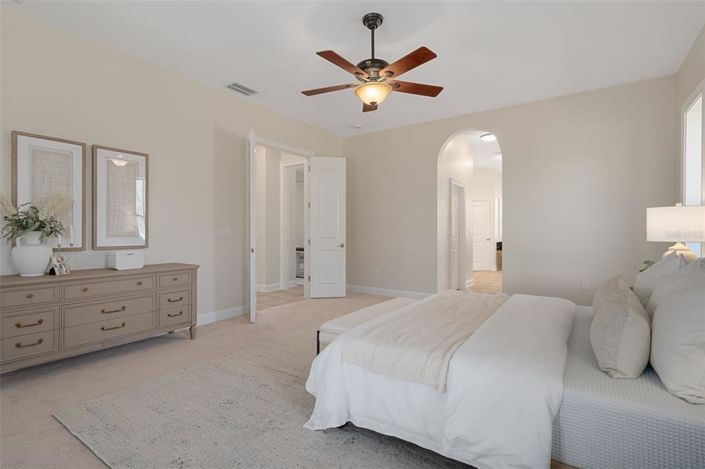 Image No.24-5 Bed House for sale