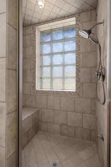 Image No.31-5 Bed House for sale