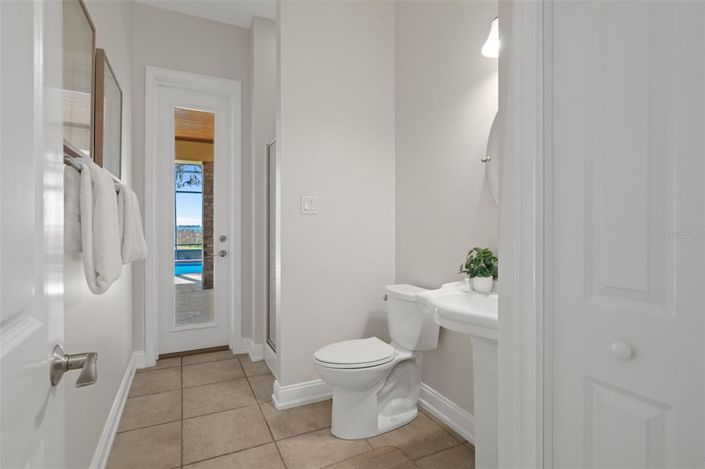 Image No.36-5 Bed House for sale