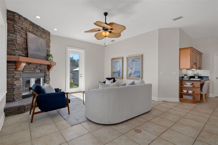 Image No.39-5 Bed House for sale