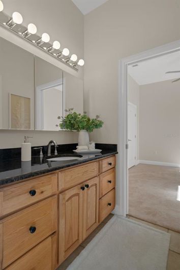 Image No.49-5 Bed House for sale