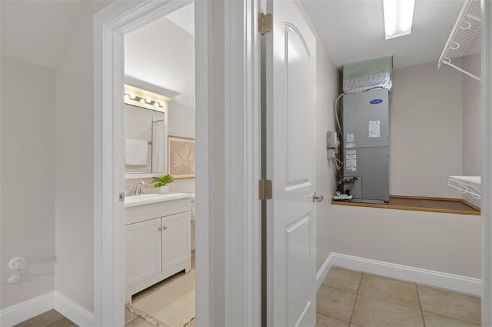 Image No.53-5 Bed House for sale