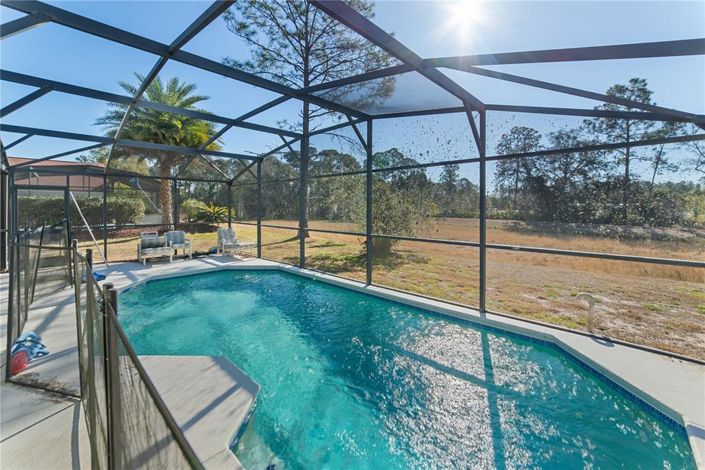 Image No.17-4 Bed House for sale