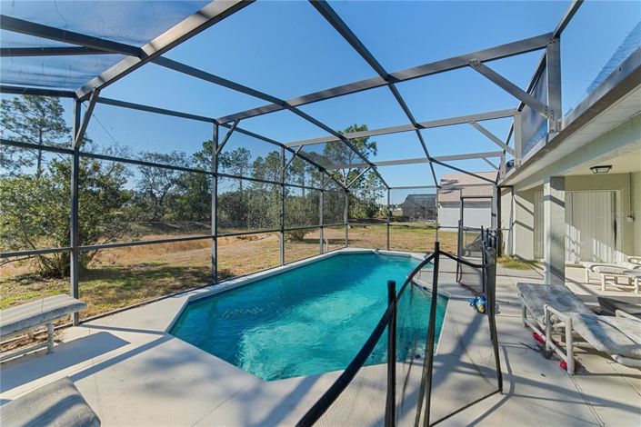 Image No.18-4 Bed House for sale