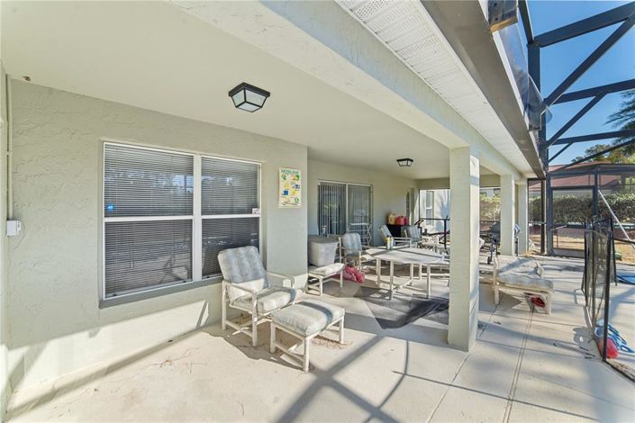 Image No.19-4 Bed House for sale